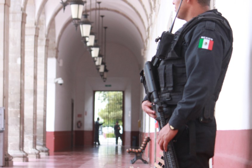 VIAJAN POLICÍAS A PHILADELPHIA