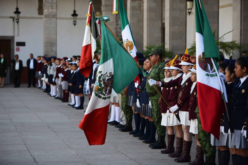 quema de banderas (3)