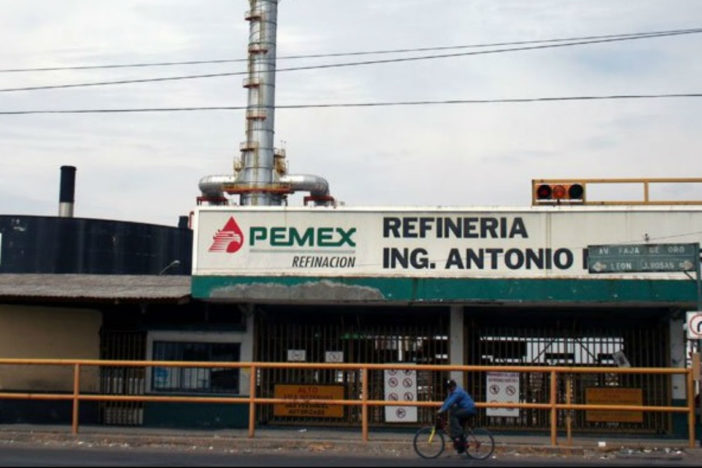refineria-702x468.jpg