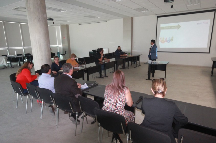 CAPACITACION REDES SOCIALES (2).JPG