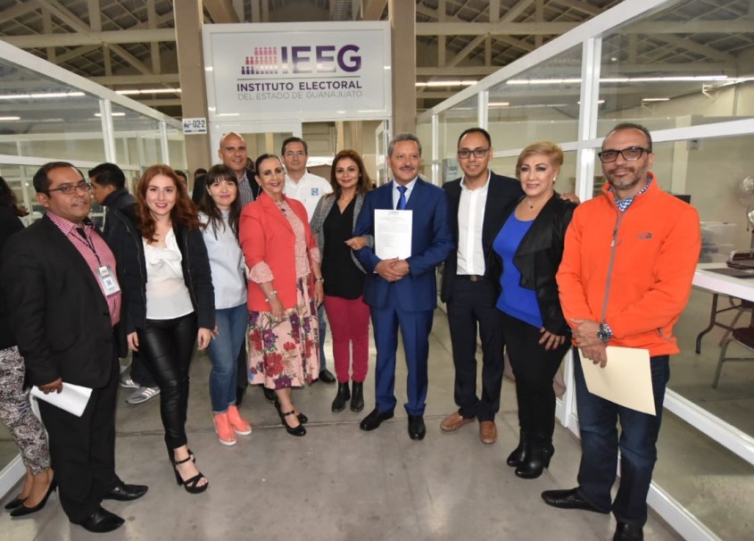 Entrega de Constancia (3)