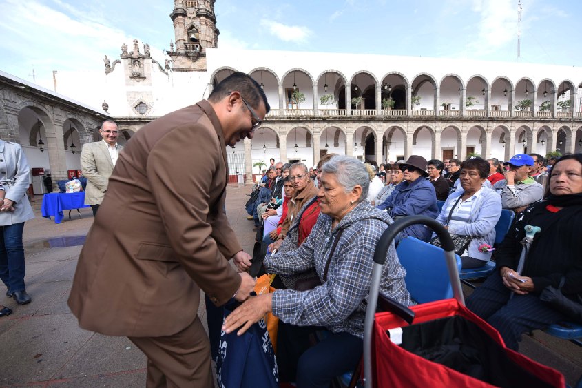 programa alimentario adulto mayor (3).JPG