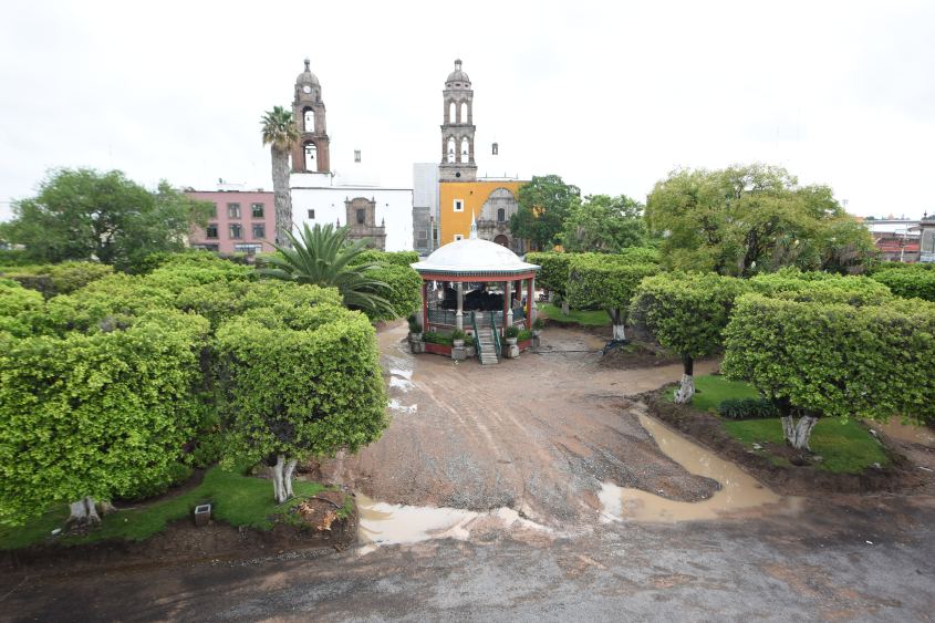 AVANCES OBRAS JARDÍN PRINCIPAL (2)