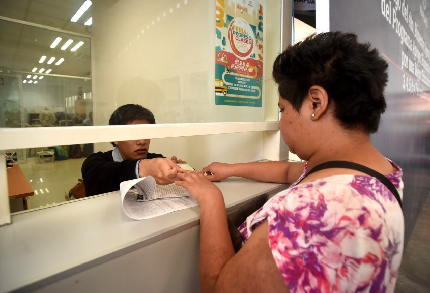 Becas Municipales (1).JPG