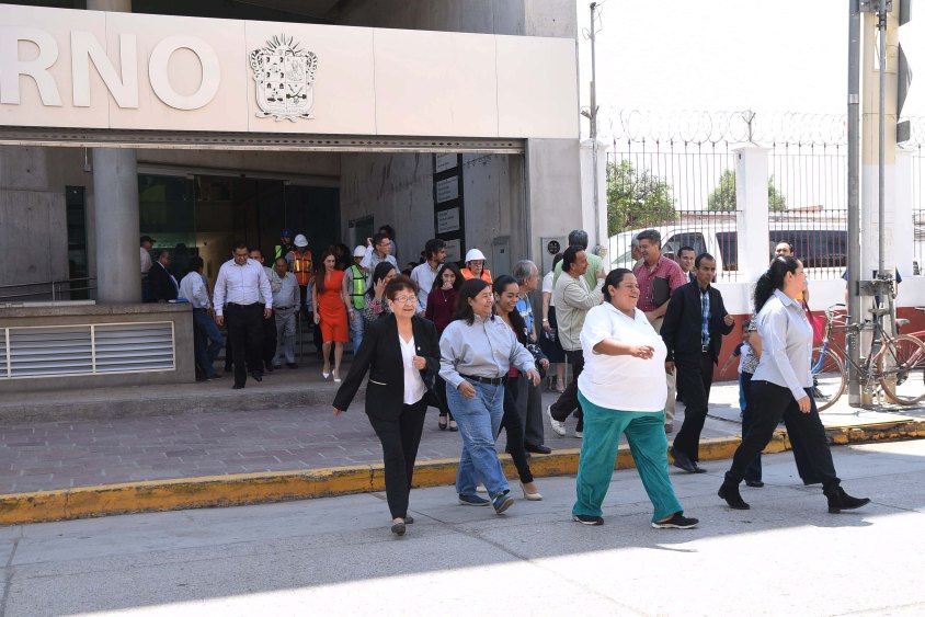 SIMULACRO CENTRO DE GOBIERNO (4).JPG