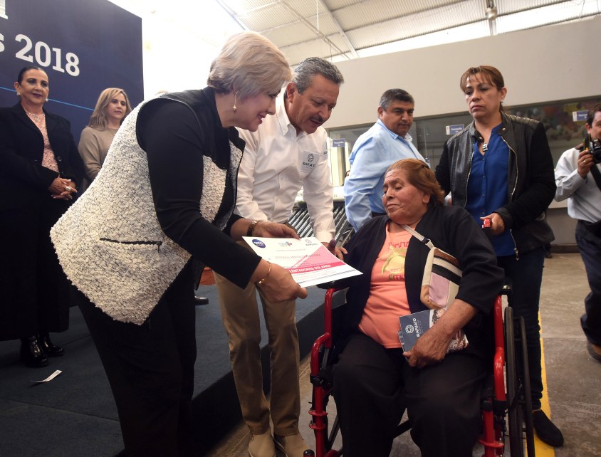 entrega certificados calentadores (6).JPG