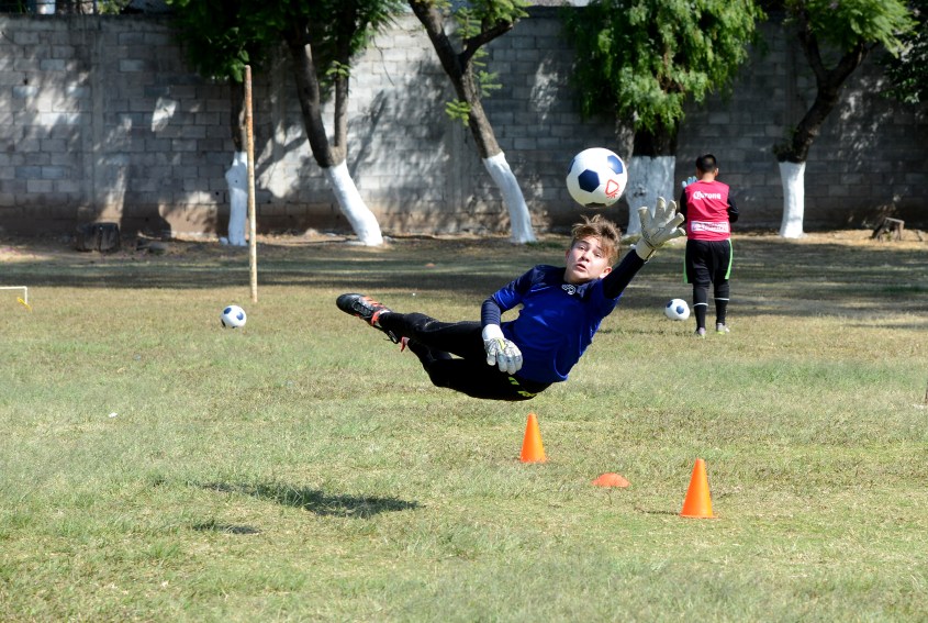 ESCUELAS DEL DEPORTE (4).JPG