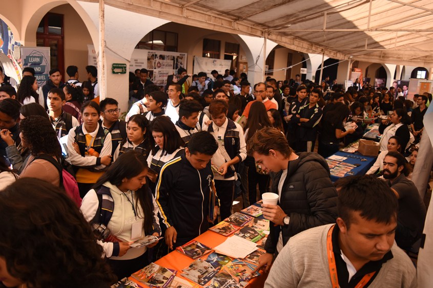 feria universidad 4.jpg