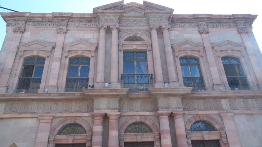 Teatro Angela Peralta