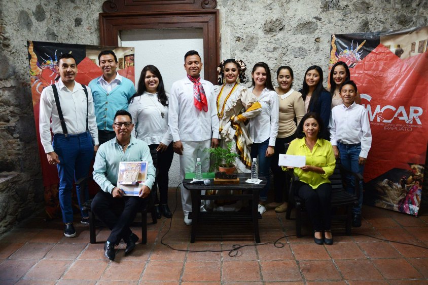 viaje ballet folclorico (1).JPG