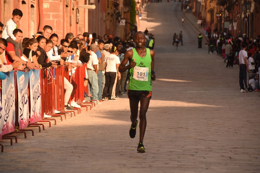 carrera 20 de noviembre 2.jpg