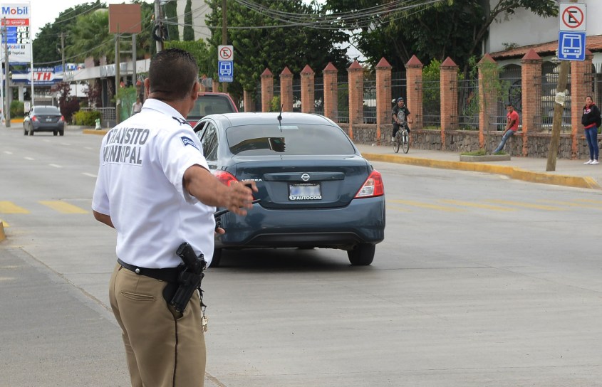 FORO SEGURIDAD VIAL (1).JPG