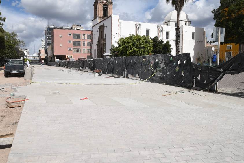 CULMINARÁN OBRAS EN JARDÍN MUNICIPAL  (4).JPG