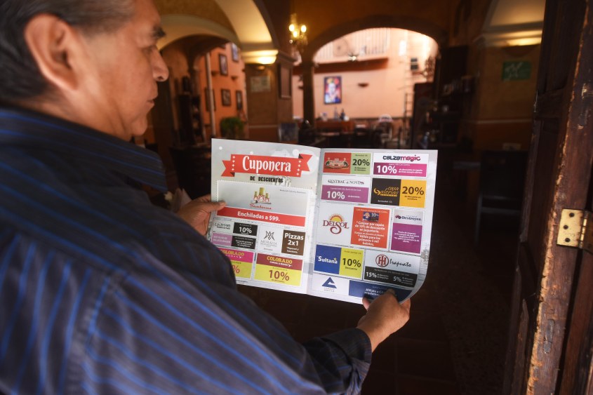 revista navideña (3).JPG