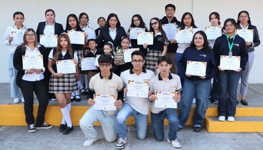 Estudiantes de la UAG destacan en Infomatrix estatal 2026.