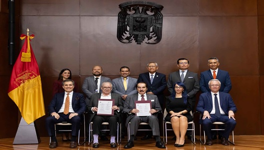 La UAG y el Colegio de Jalisco firman convenio de colaboración.